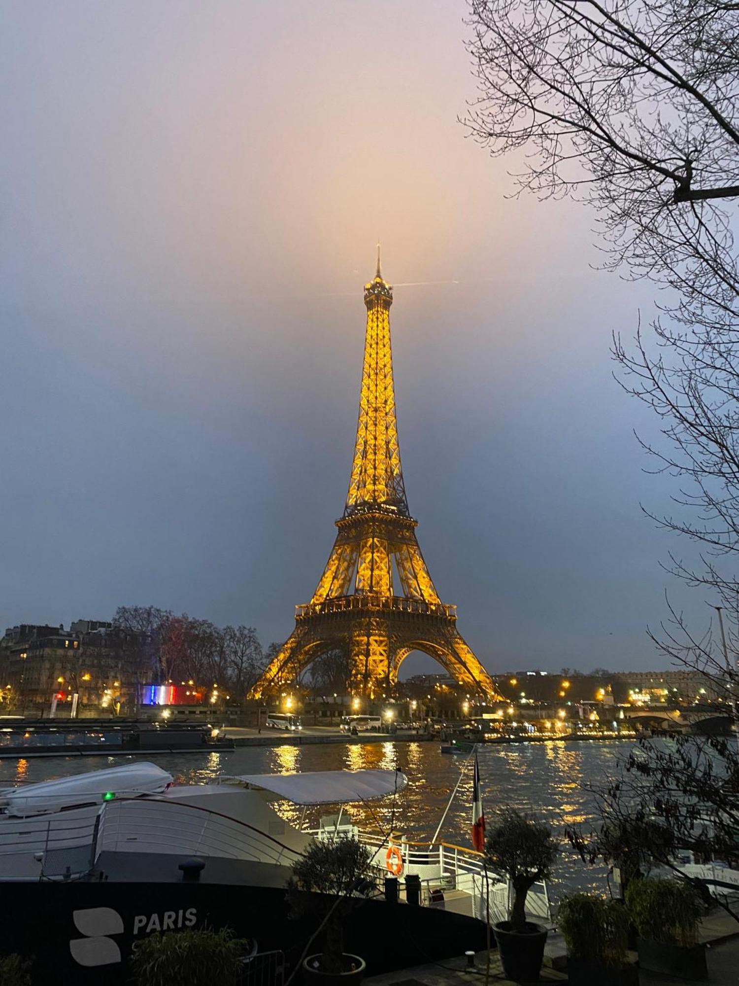 Appartement Passy Tour Eiffel Paris Exterior photo